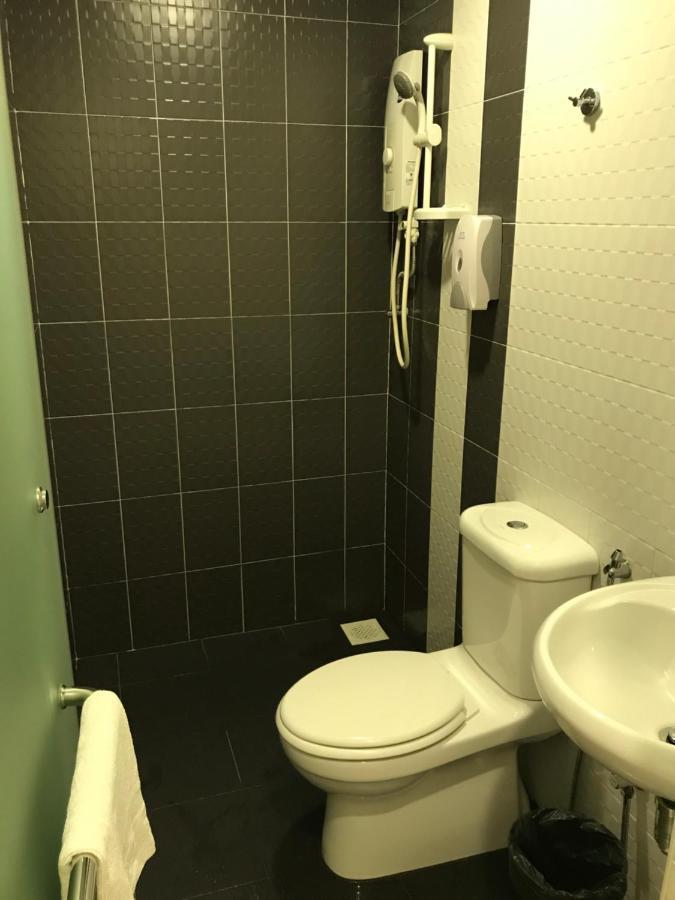 Goody Hotel Johor Bahru Dış mekan fotoğraf