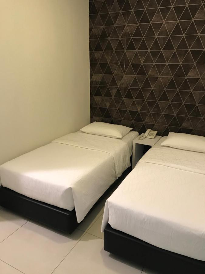 Goody Hotel Johor Bahru Dış mekan fotoğraf